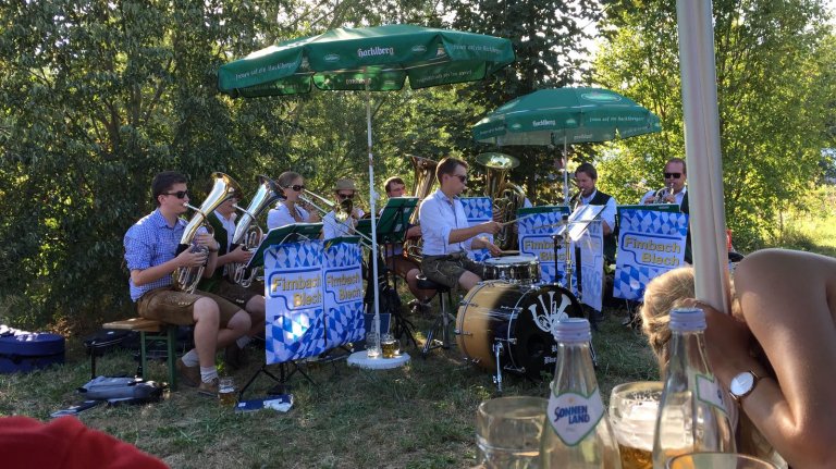 Blasmusik-Picknick am Fimbach